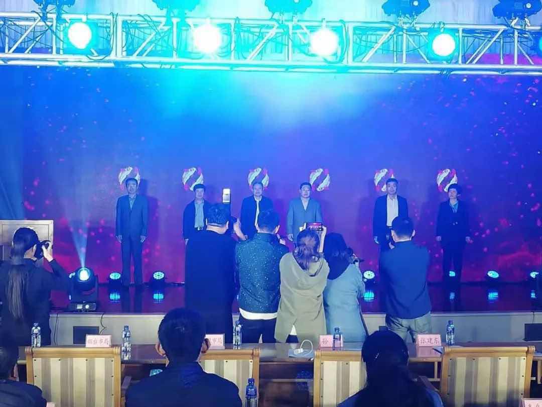 1540804071788077271.jpg 4.jpg